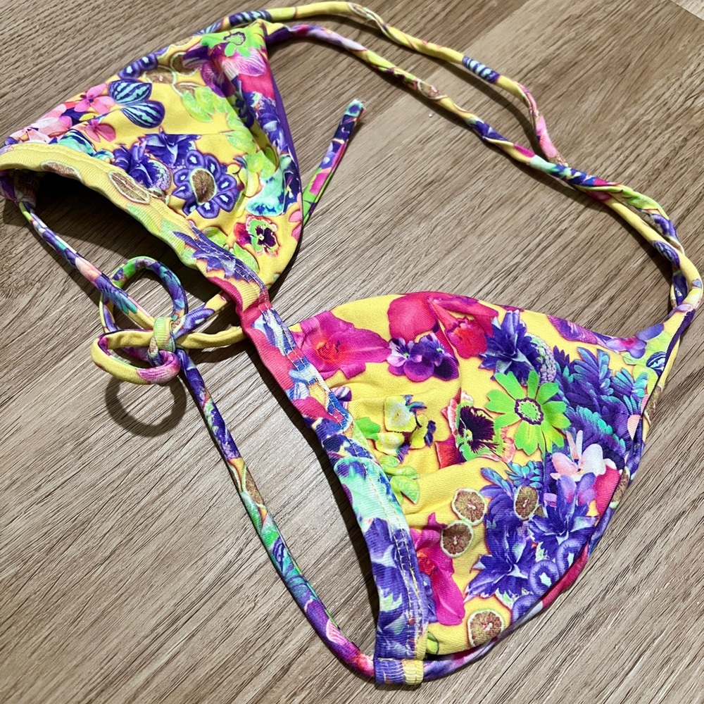 SAN LORENZO MULTICOLOR FLORAL VINTAGE REVERSIBLE TRIANGLE CROSS BACK BIKINI TOP